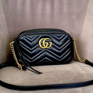Calfskin Matelasse Small GG Marmont Chain Shoulder Bag Black